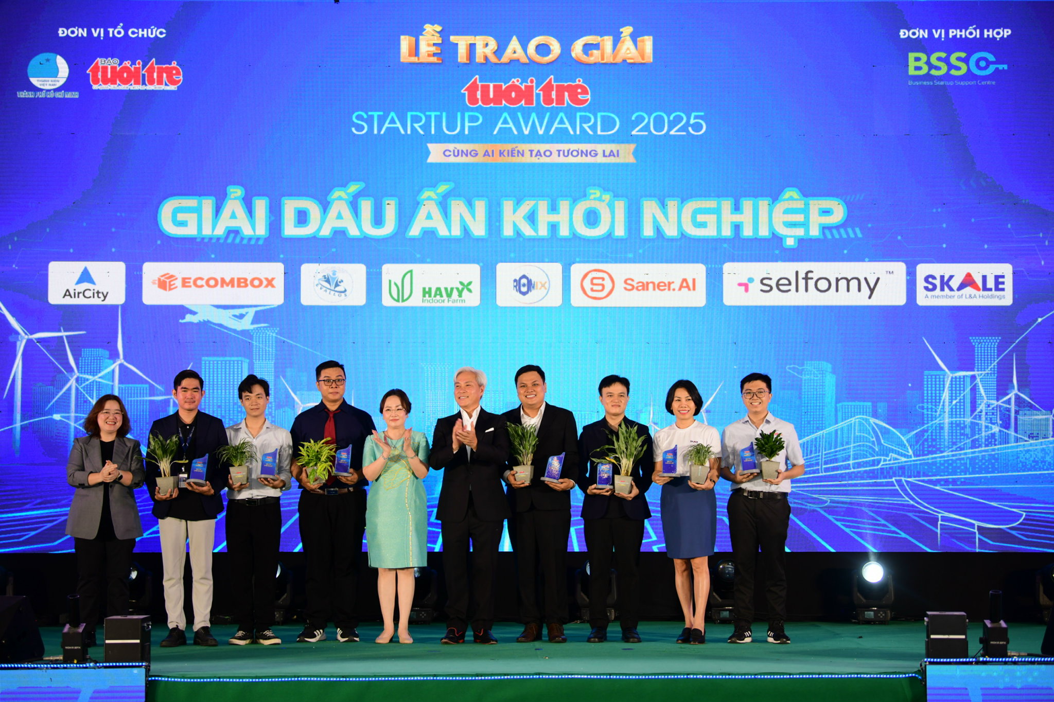 SKALE đạt giải “Dấu Ấn Khởi Nghiệp” tại Tuổi Trẻ Startup Award 2025